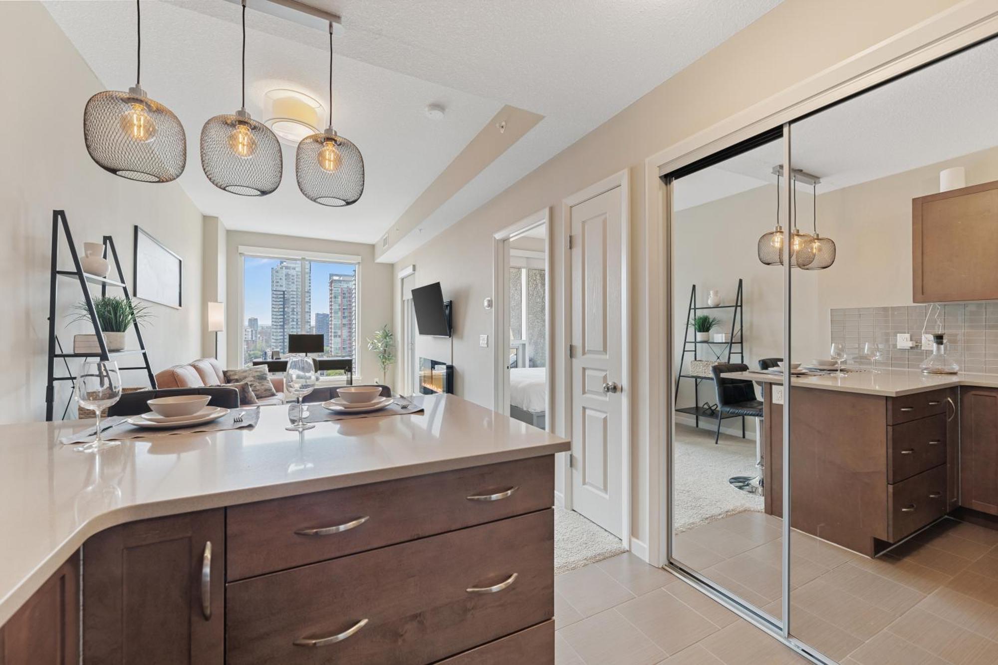 Heart Of Downtown Calgary Spacious Luxury Condo With Stunning Views And Premium Amenities Exterior foto