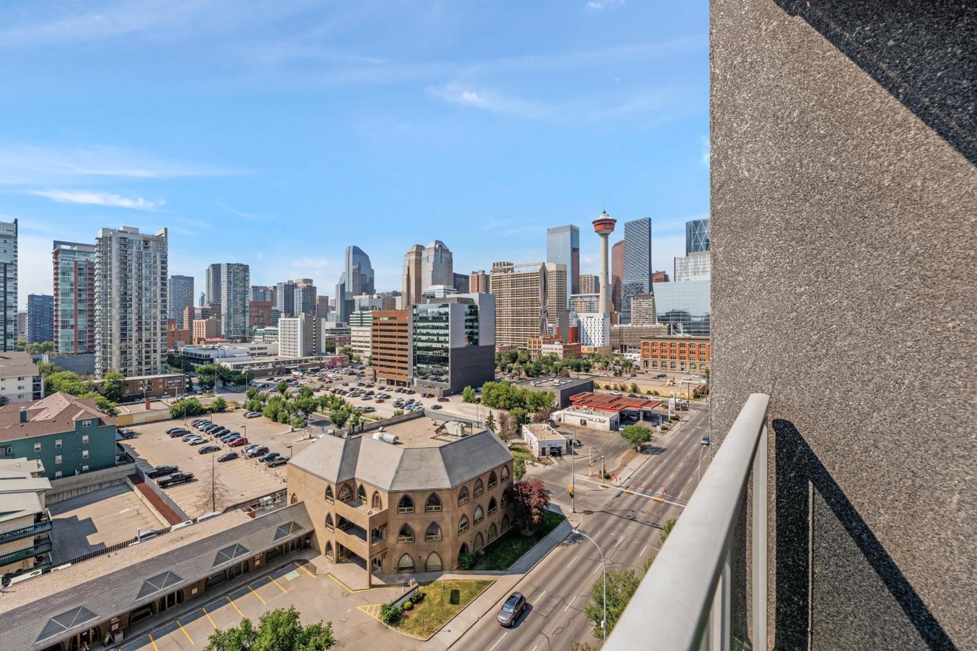 Heart Of Downtown Calgary Spacious Luxury Condo With Stunning Views And Premium Amenities Exterior foto